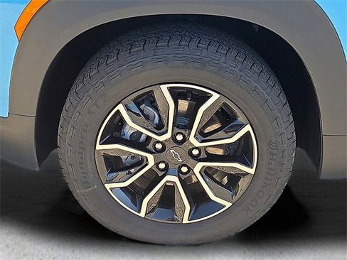 New 2025 Chevrolet TrailBlazer ACTIV w/ Convenience Package image 9