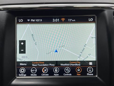 Used 2018 Jeep Grand Cherokee Overland AWD/4WD image 11