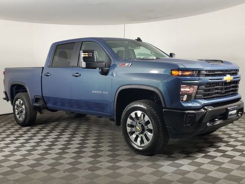 New 2026 Chevrolet Silverado 2500 Custom w/ Custom Value Package image 2