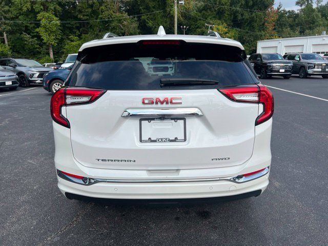 Used 2023 GMC Terrain Denali w/ Denali Premium Package AWD/4WD image 21