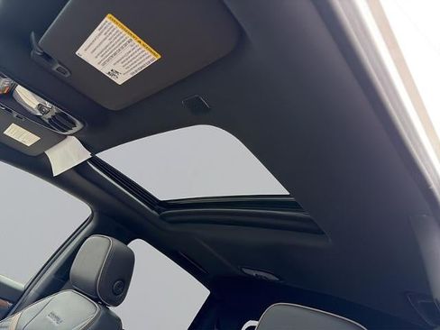 New 2026 GMC Canyon Denali AWD/4WD image 38