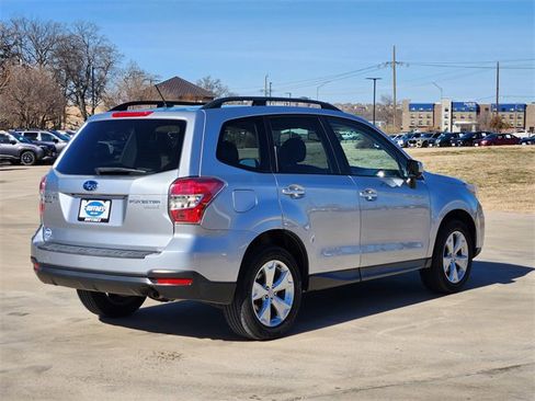 Used 2015 Subaru Forester 2.5i Premium w/ All-Weather Package image 7