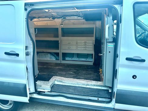 Used 2016 Ford Transit 250 130 Low Roof image 12