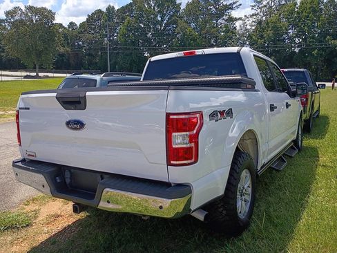 Used 2018 Ford F150 XLT AWD/4WD image 3