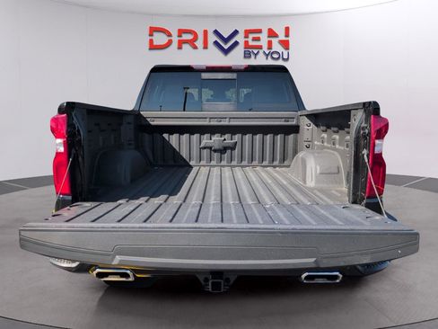 New 2026 Chevrolet Silverado 1500 RST AWD/4WD image 9
