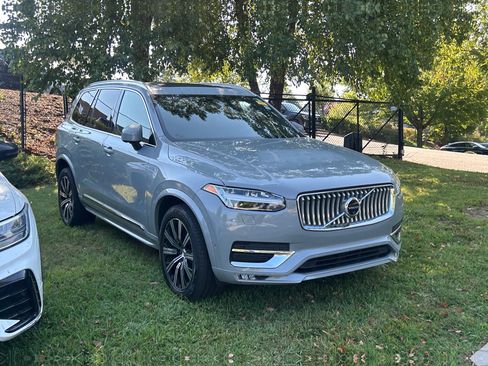 Used 2024 Volvo XC90 B6 Plus AWD/4WD image 1