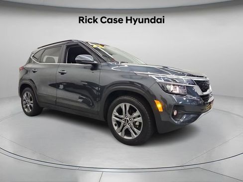 Used 2023 Kia Seltos S image 9