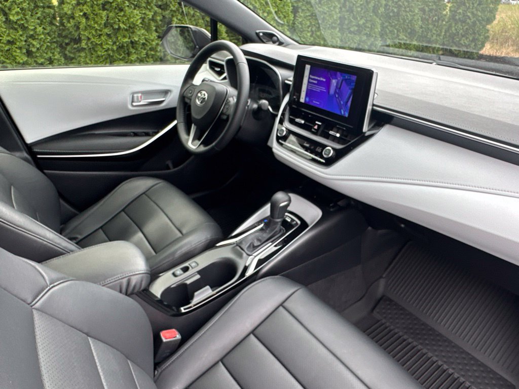Certified 2026 Toyota Corolla XSE FWD image 31