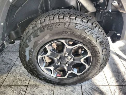 Used 2021 Jeep Wrangler Sport AWD/4WD image 10