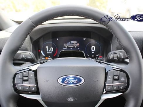 New 2026 Ford Explorer Platinum RWD image 16