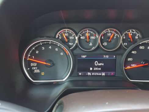 Used 2021 Chevrolet Tahoe Z71 w/ Z71 Signature Package AWD/4WD image 13