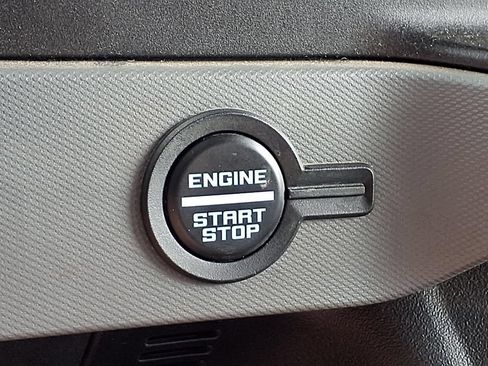 Used 2022 Ford Bronco 4-Door AWD/4WD image 25