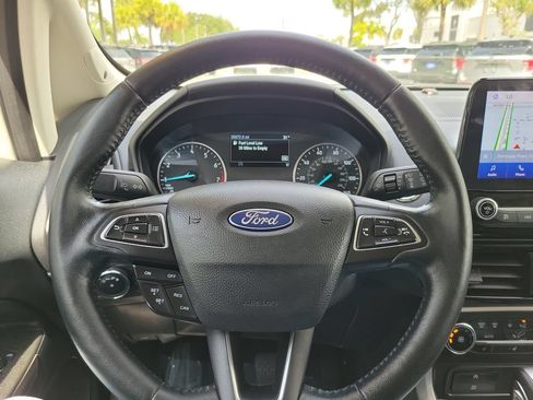 Used 2020 Ford EcoSport Titanium FWD image 19