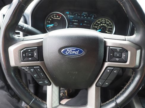 Used 2018 Ford F150 Limited image 29
