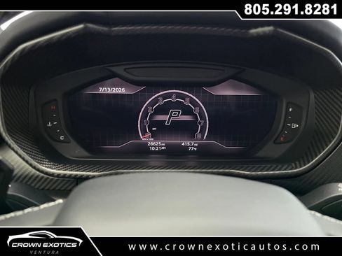 Used 2024 Lamborghini Urus Performante AWD/4WD image 31