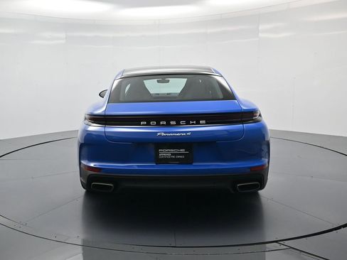 Used 2024 Porsche Panamera 4 image 29