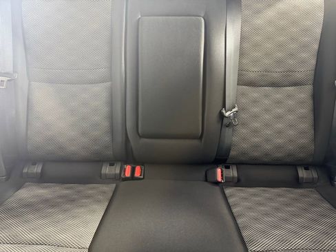 Used 2021 Nissan Rogue Sport SV AWD/4WD image 16