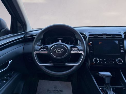Used 2023 Hyundai Tucson SE image 12