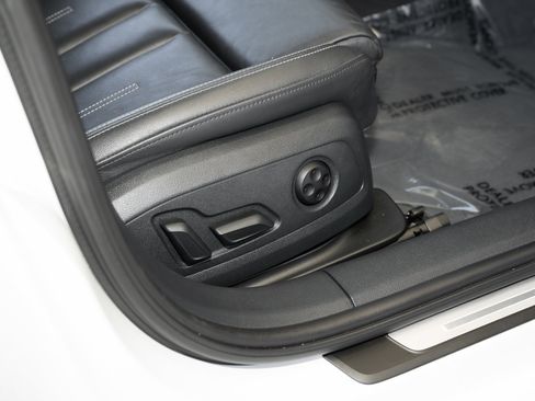 Used 2022 Audi A4 2.0T Premium Plus image 41