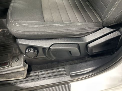 Used 2019 Ford Ranger XLT w/ Equipment Group 301A Mid image 16