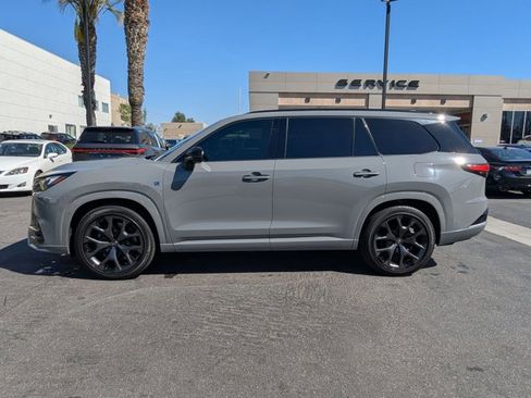 Used 2025 Lexus TX 500h AWD w/ Technology Package image 9