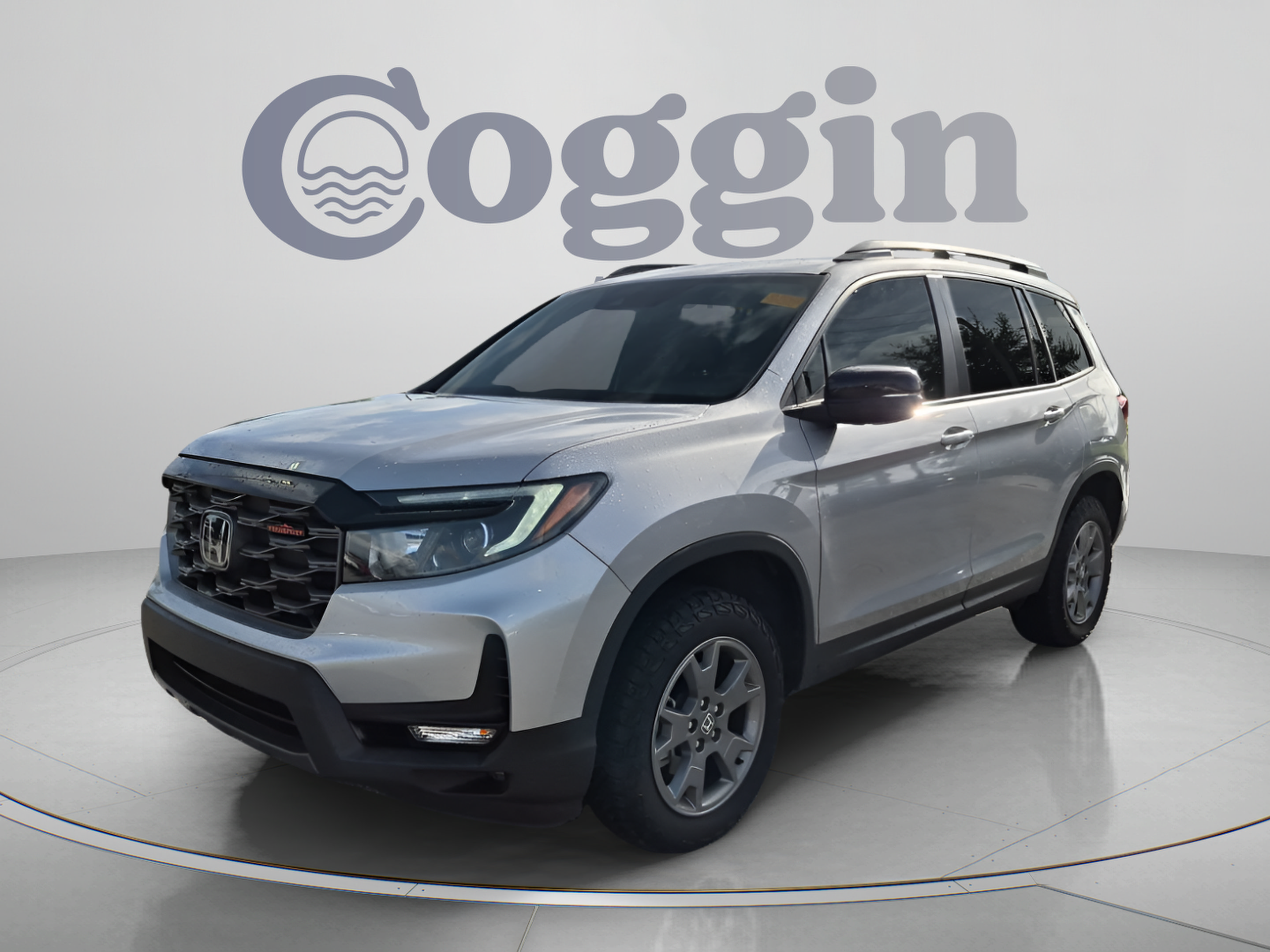 Certified 2025 Honda Passport TrailSport image 2