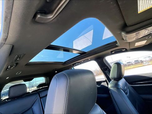 Used 2020 Cadillac XT6 Premium Luxury image 13