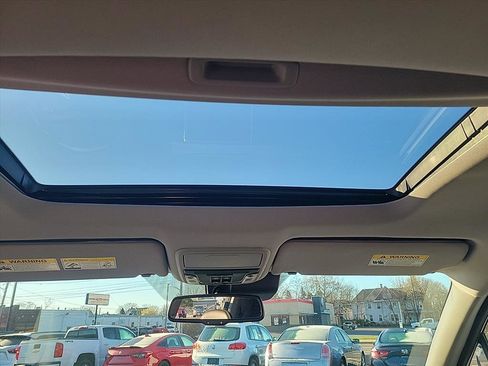 Used 2017 Honda Ridgeline RTL-E image 16