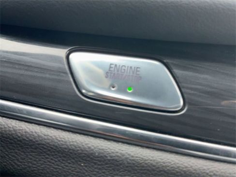 Used 2024 Buick Enclave Premium image 21