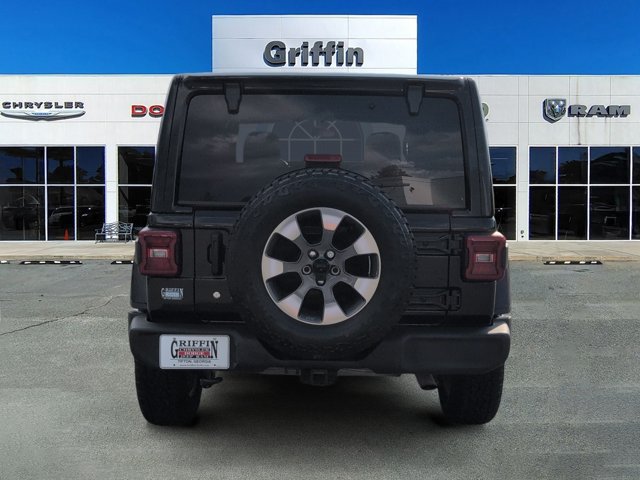 Used 2019 Jeep Wrangler Unlimited Sahara w/ Uconnect 4C Nav & Sound Group AWD/4WD image 8