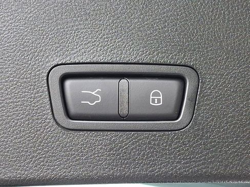 Used 2024 Alfa Romeo Tonale Veloce image 32