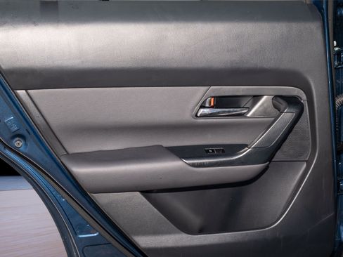 Used 2025 MAZDA CX-50 2.5 Hybrid w/ Premium Plus Pkg image 16