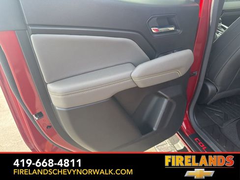 Used 2024 Chevrolet Colorado ZR2 w/ ZR2 Convenience Package III image 26