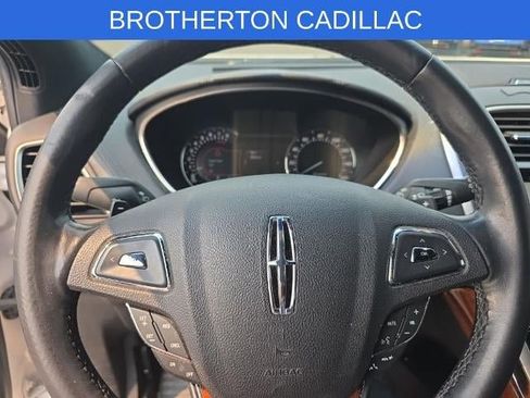 Used 2016 Lincoln MKX Select w/ Select Plus Package AWD/4WD image 11