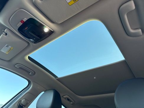 Used 2025 Kia K5 EX image 24