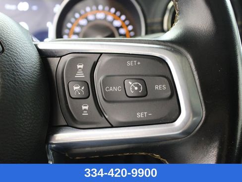 Used 2021 Jeep Wrangler Unlimited Sahara image 25