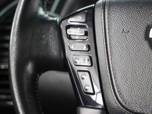 Used 2023 Nissan Armada Platinum w/ Captain's Chairs Package image 14