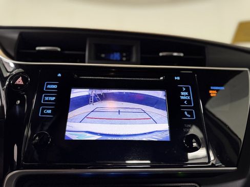 Used 2019 Toyota Corolla SE image 14