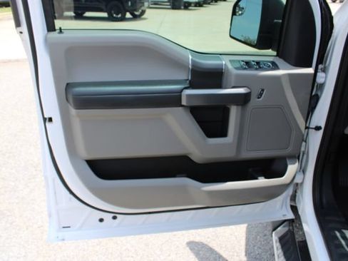 Used 2020 Ford F150 XLT w/ Equipment Group 302A Luxury RWD image 12