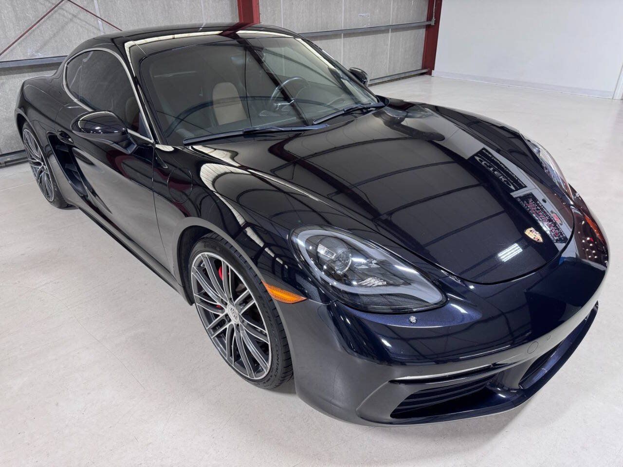 Used 2018 Porsche 718 Cayman S RWD image 17