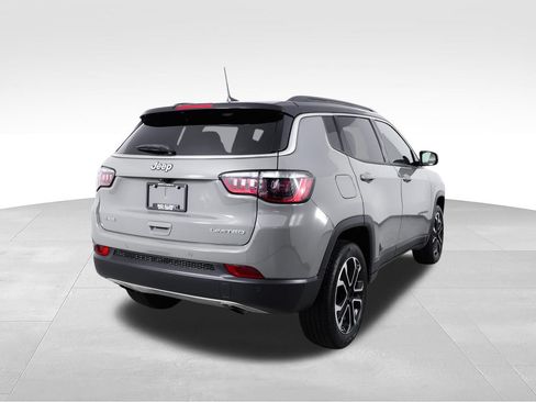 Used 2023 Jeep Compass Limited AWD/4WD image 10