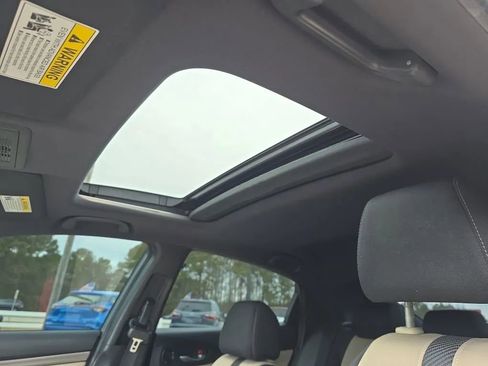 Used 2019 Honda Civic EX image 15