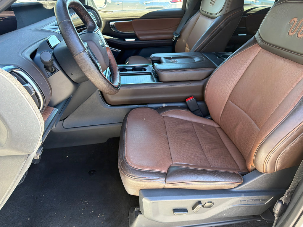 Used 2025 Ford Expedition King Ranch AWD/4WD image 9
