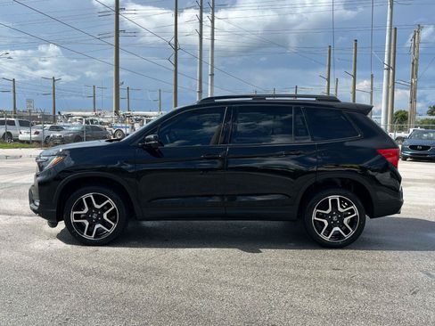 Used 2023 Honda Passport Elite image 3