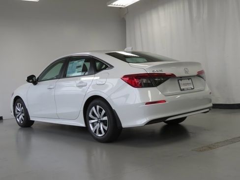Used 2023 Honda Civic LX image 27