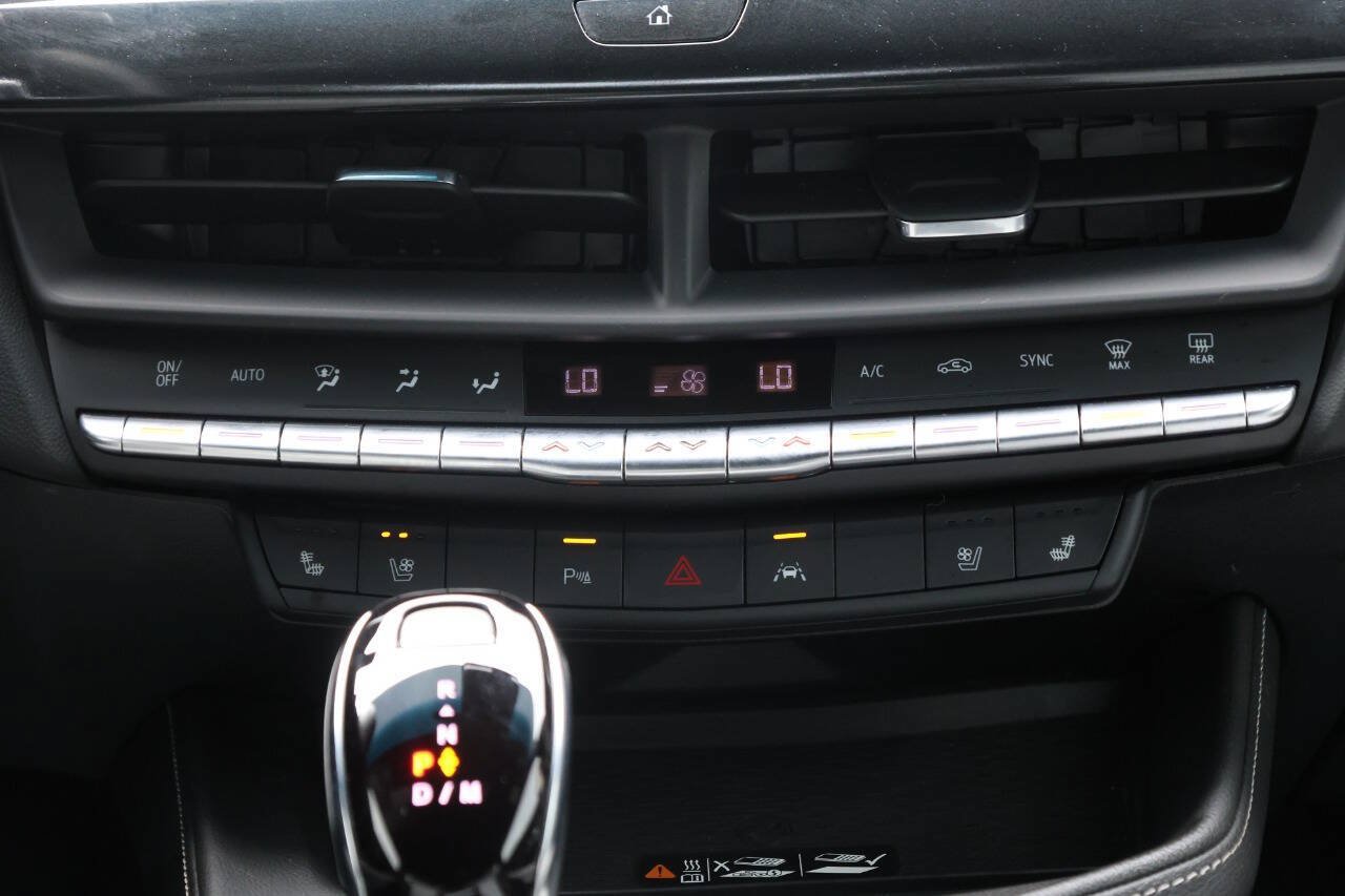Used 2023 Cadillac CT4 V Blackwing w/ Driver Assist Package RWD image 19