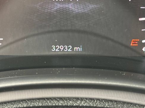 Certified 2022 Dodge Charger R/T RWD image 22