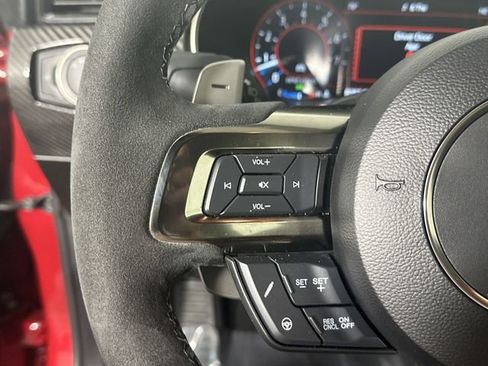 Used 2021 Ford Mustang Shelby GT500 w/ Technology Package image 15