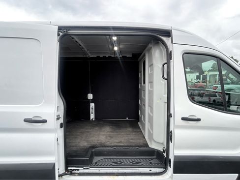 Used 2024 Ford Transit 250 148 Medium Roof w/ Load Area Protection Package RWD image 5