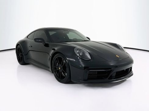 Certified 2024 Porsche 911 Carrera GTS RWD image 7
